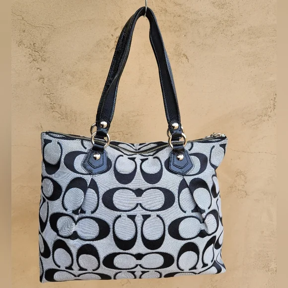 Coach Poppy Black & Gray Signature Tote Bag. - Picture 4 of 12